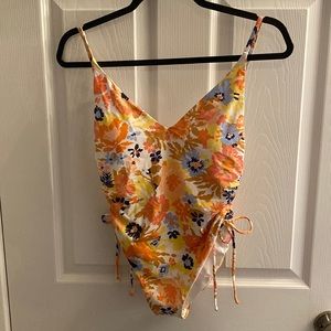 Roxy Printed Beach Classics One Piece size Small Bright White Floral Escape